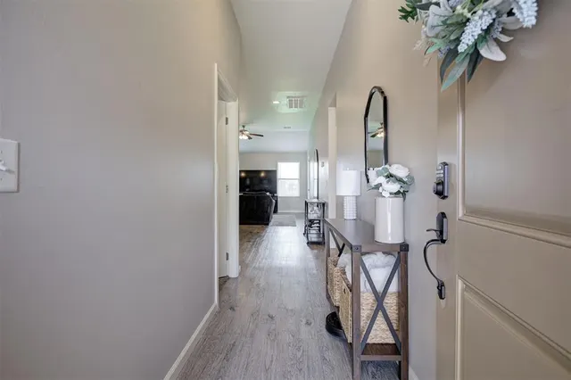 Photo 7 — 1008 SW 14th Street, Moore, OK 73160