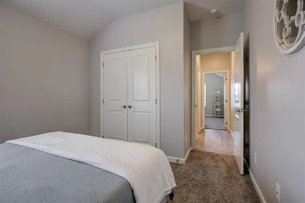 Photo 26 — 1008 SW 14th Street, Moore, OK 73160