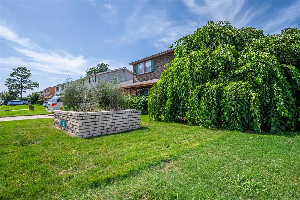 Photo 2 — 1105 SW 63rd Street, Oklahoma City, OK 73139