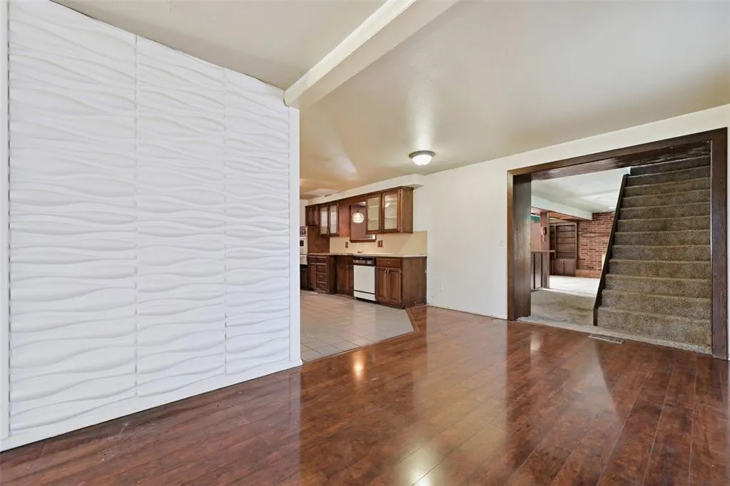 Photo 21 — 1105 SW 63rd Street, Oklahoma City, OK 73139
