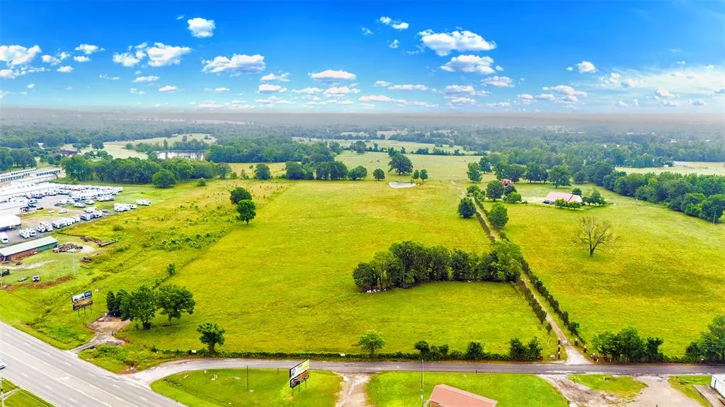 Photo 15 — 4 N Denison Road, Idabel, OK 74745