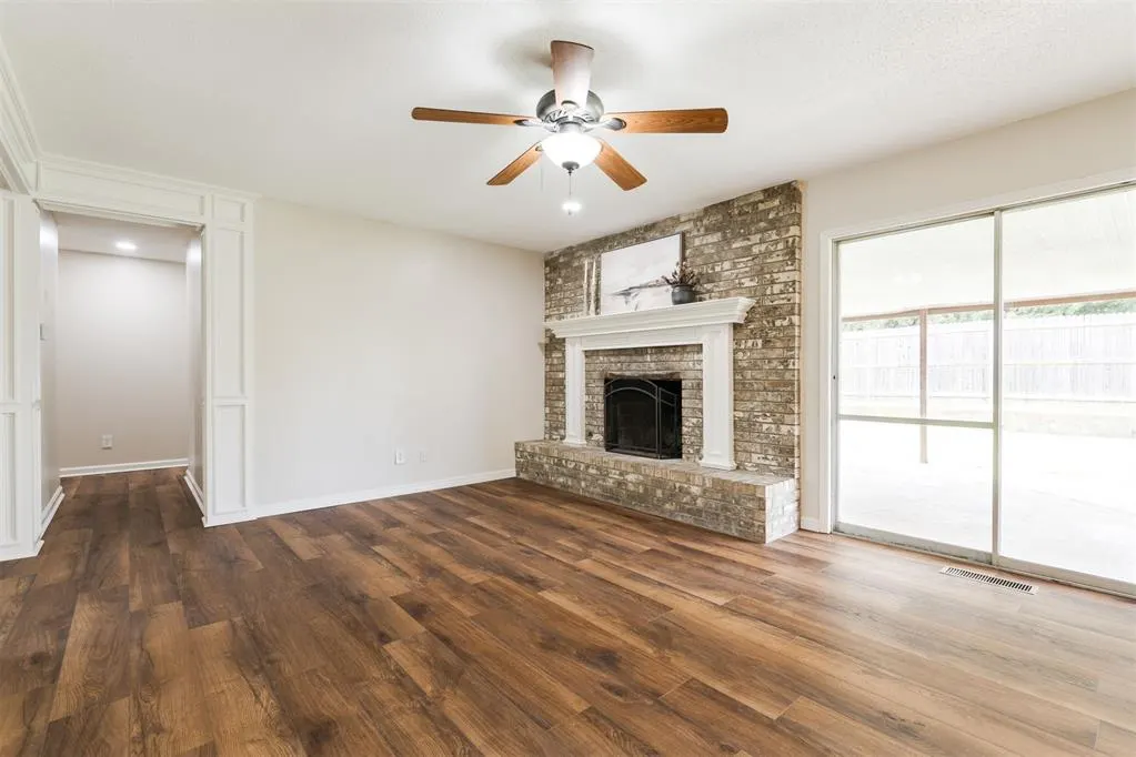 Photo 10 — 9809 Essex Avenue, Oklahoma City, OK 73120