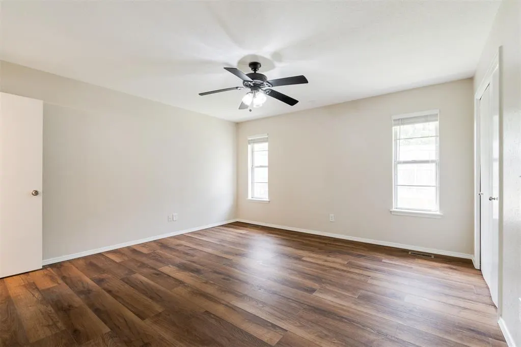 Photo 23 — 9809 Essex Avenue, Oklahoma City, OK 73120