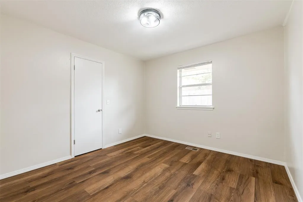 Photo 28 — 9809 Essex Avenue, Oklahoma City, OK 73120
