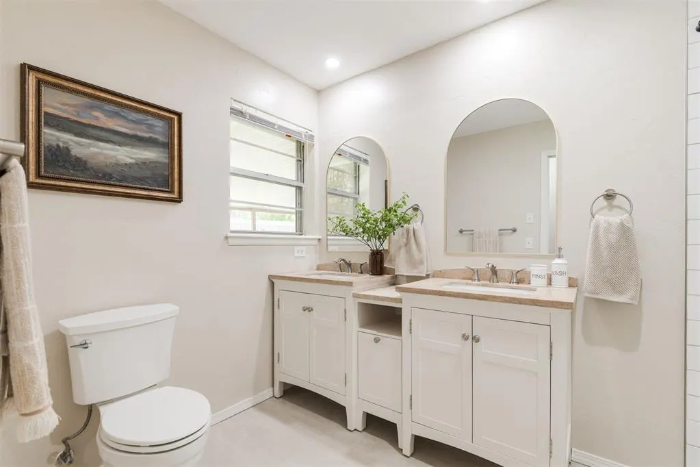 Photo 30 — 9809 Essex Avenue, Oklahoma City, OK 73120