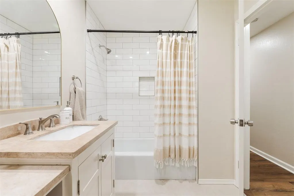 Photo 32 — 9809 Essex Avenue, Oklahoma City, OK 73120