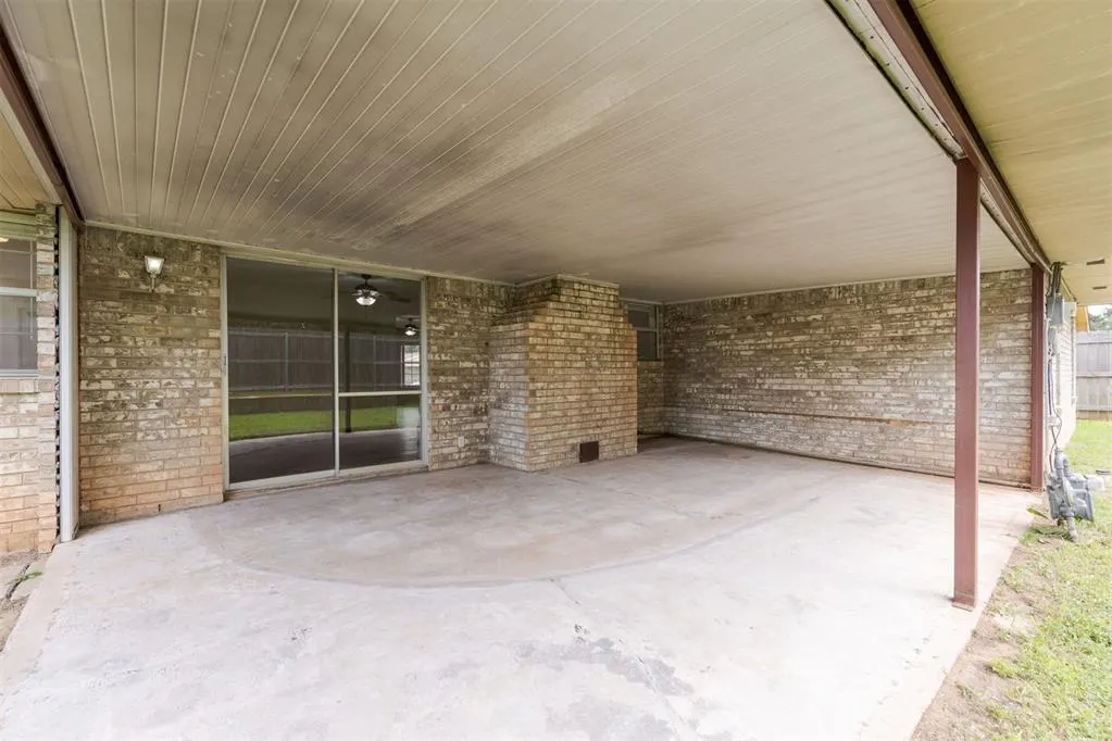 Photo 35 — 9809 Essex Avenue, Oklahoma City, OK 73120