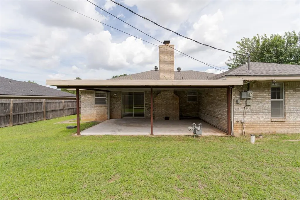 Photo 38 — 9809 Essex Avenue, Oklahoma City, OK 73120