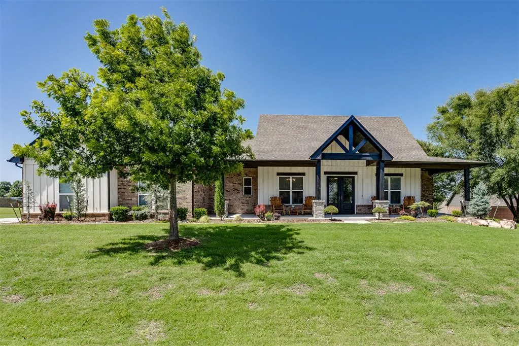 Front exterior — 2101 NW 36th Street, Newcastle, OK 73065
