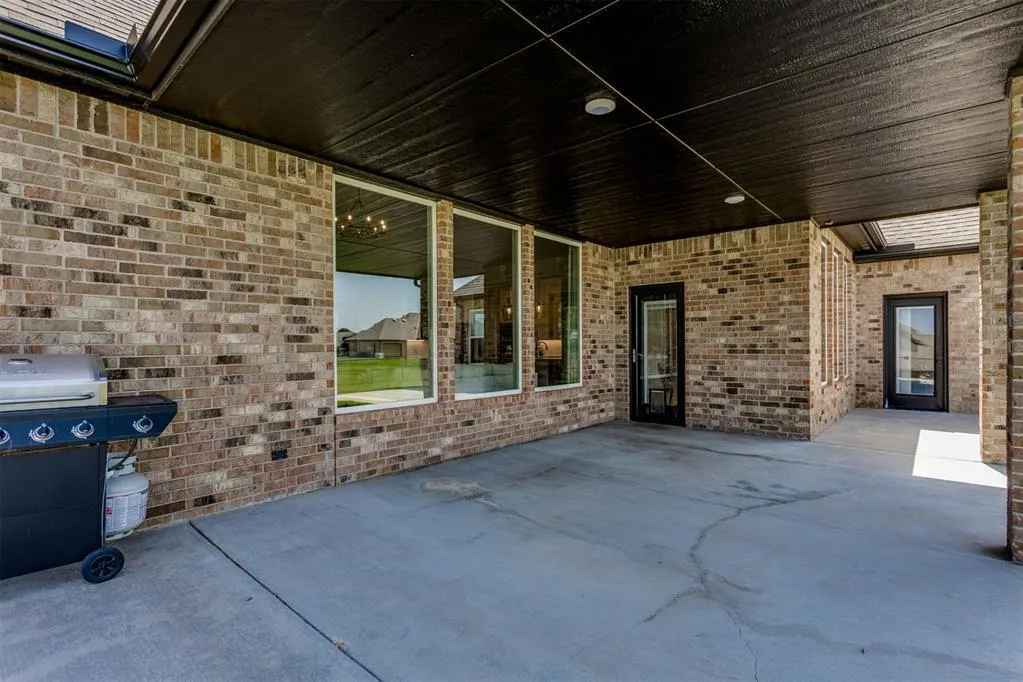 Photo 39 — 2101 NW 36th Street, Newcastle, OK 73065