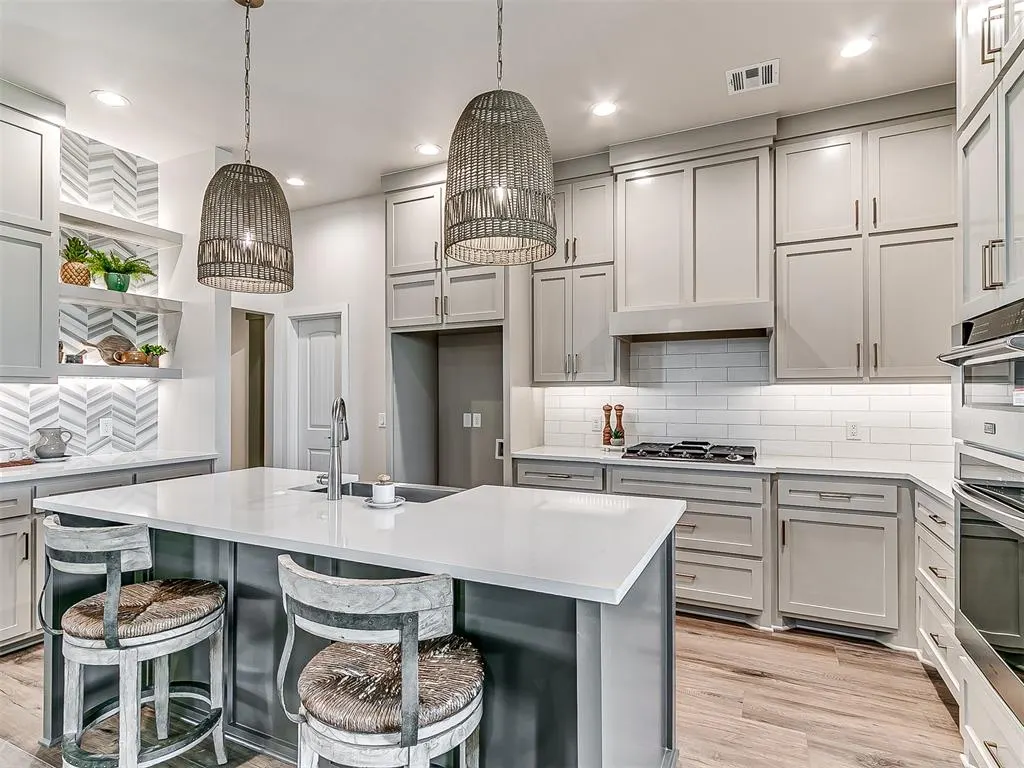 Photo 10 — 29747 Jade Street, Cashion, OK 73016