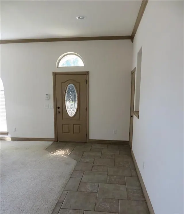 Photo 2 — 1801 Mead Lane, Moore, OK 73170