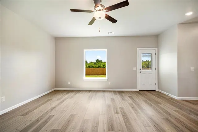 Photo 5 — 1810 Palmatum Road, El Reno, OK 73036