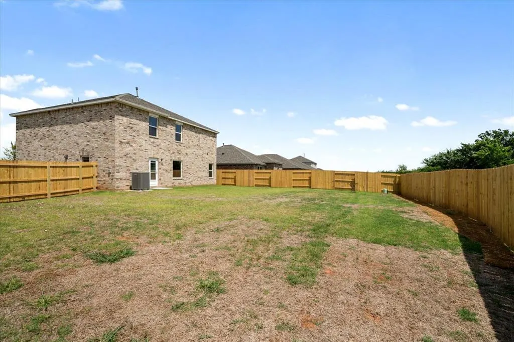 Photo 13 — 1810 Palmatum Road, El Reno, OK 73036