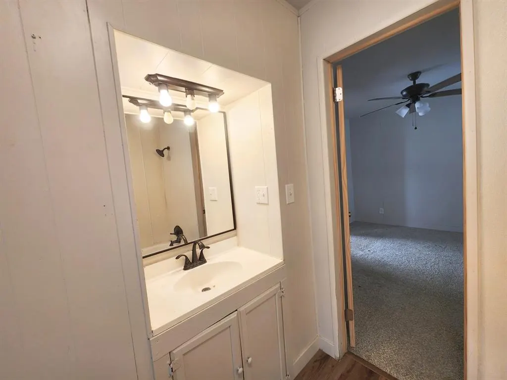 Photo 12 — 1731 Frank Lynn Avenue, Seminole, OK 74868