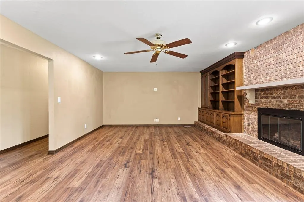Photo 9 — 2442 Edgewood Drive, Enid, OK 73703
