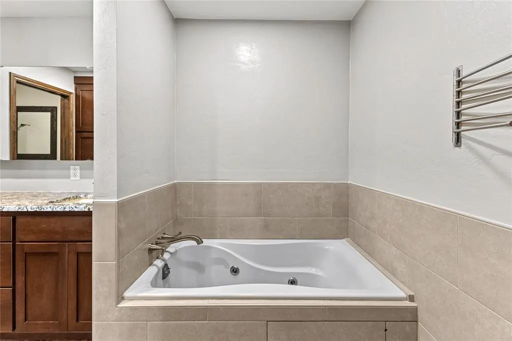 Photo 25 — 2442 Edgewood Drive, Enid, OK 73703