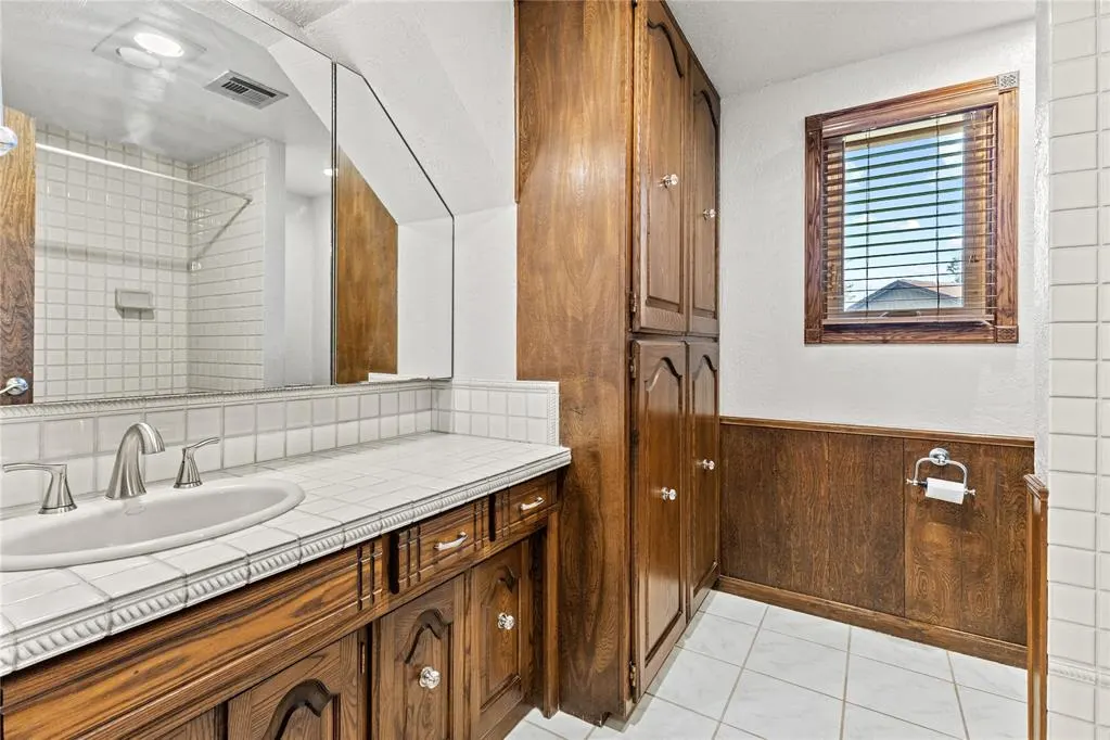 Photo 29 — 2442 Edgewood Drive, Enid, OK 73703