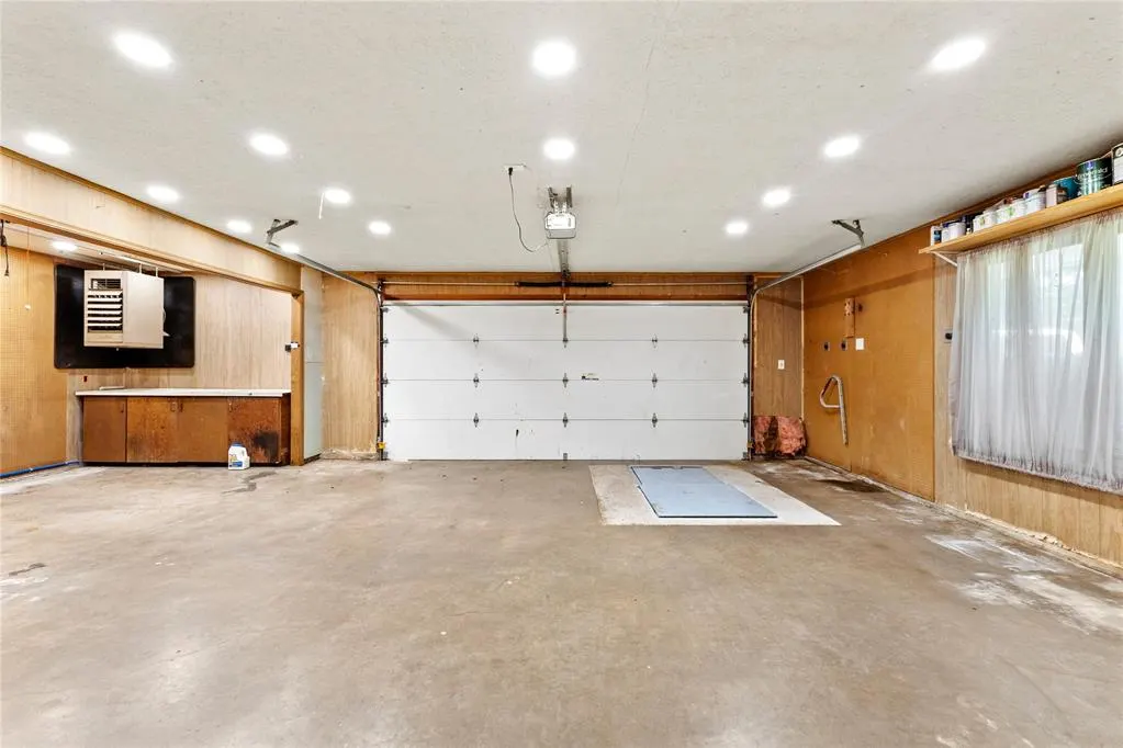 Photo 33 — 2442 Edgewood Drive, Enid, OK 73703