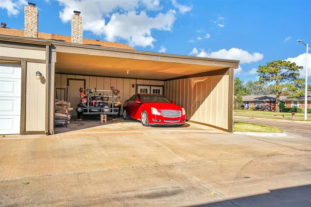 Photo 33 — 1325 Canterbury Boulevard, Altus, OK 73521