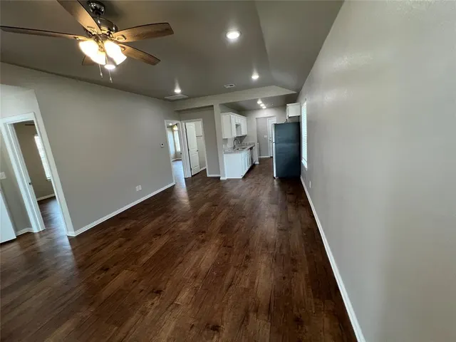 Photo 3 — 844 Elm Street, Seminole, OK 74868