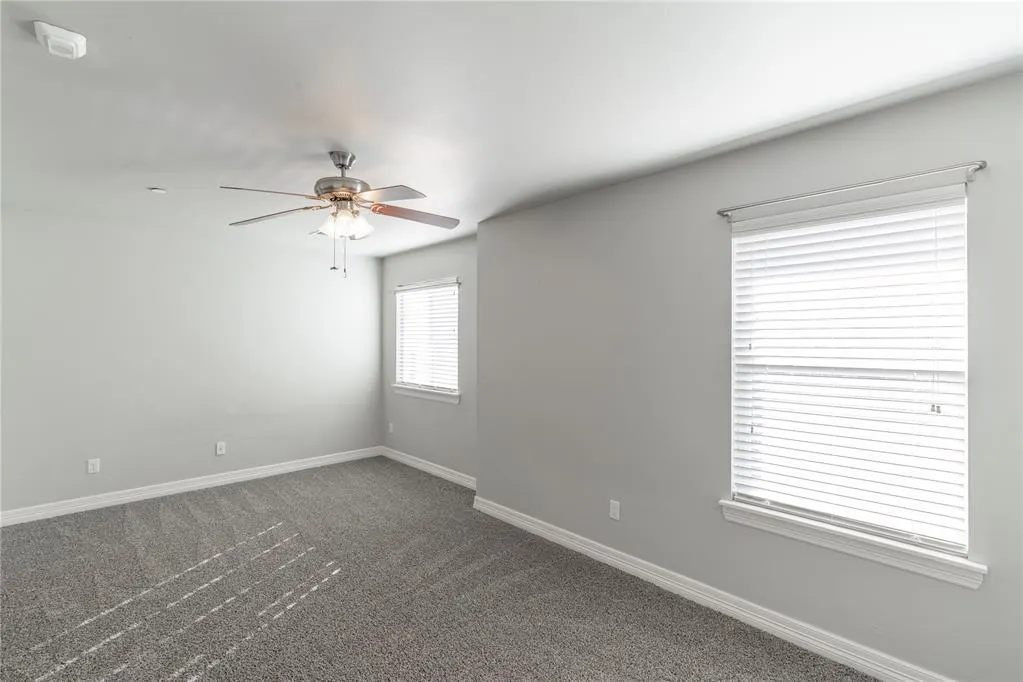 Photo 17 — 779 SW 14th Street, Moore, OK 73160