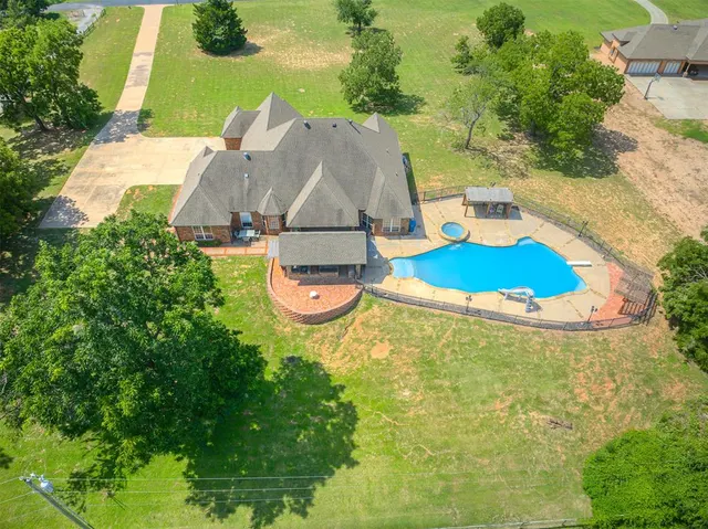Photo 6 — 4495 SE 37th Street, Norman, OK 73072