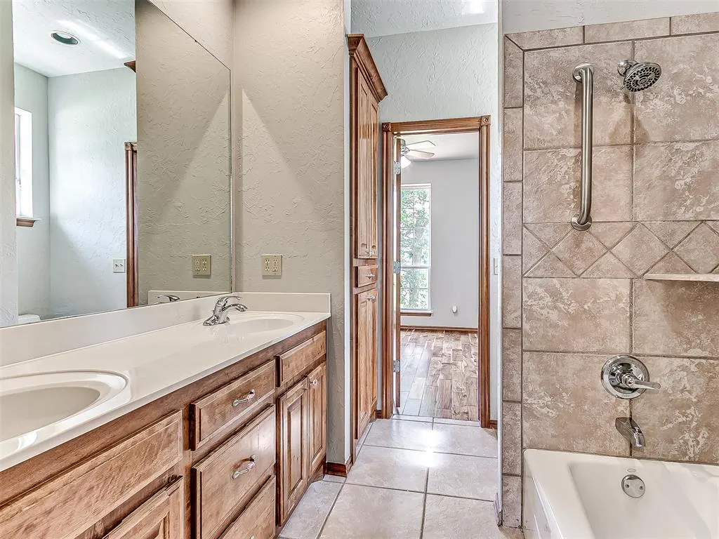 Photo 32 — 4495 SE 37th Street, Norman, OK 73072