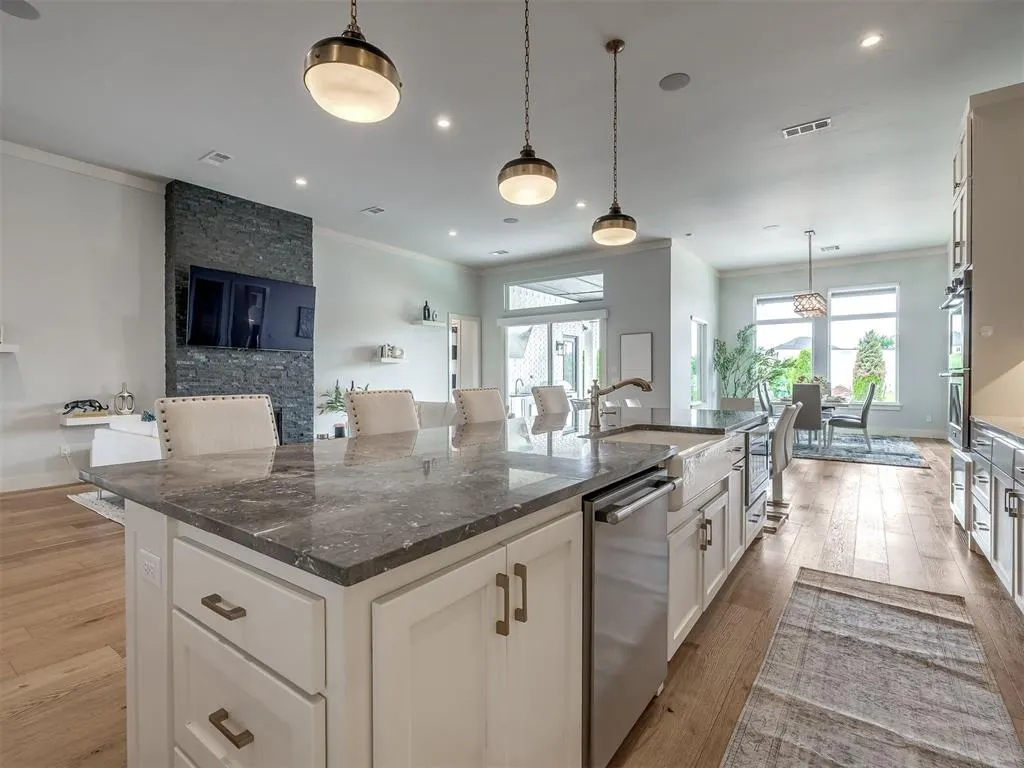 Photo 8 — 15113 Salem Creek Place, Edmond, OK 73013