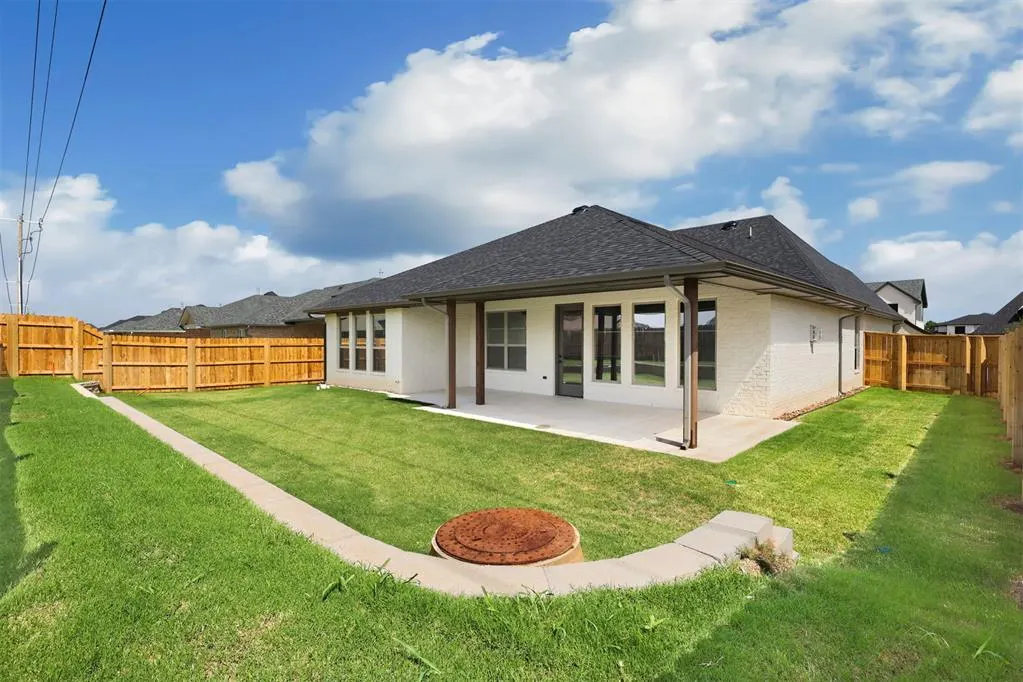 Photo 37 — 12801 Cobblestone Curve Road, Oklahoma City, OK 73142