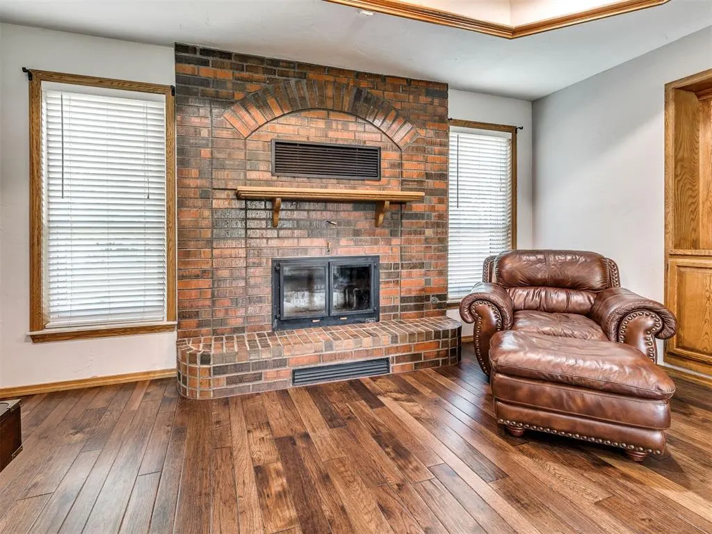Photo 10 — 517 S 10th Avenue, Stroud, OK 74079