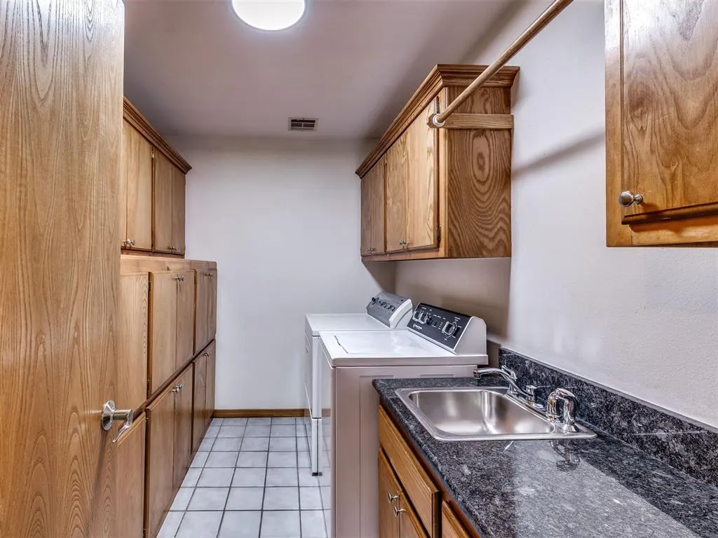 Photo 38 — 517 S 10th Avenue, Stroud, OK 74079