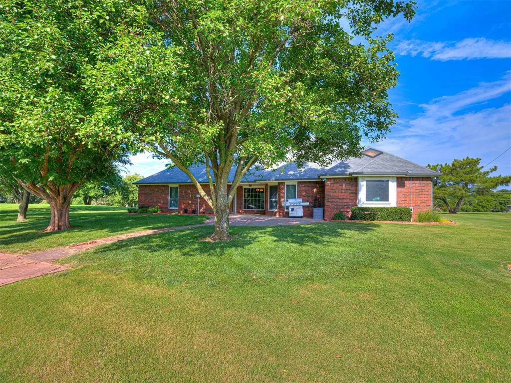 Photo 42 — 517 S 10th Avenue, Stroud, OK 74079