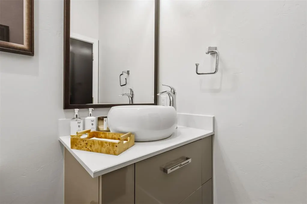 Photo 13 — 28 NE 3rd Street, Oklahoma City, OK 73104