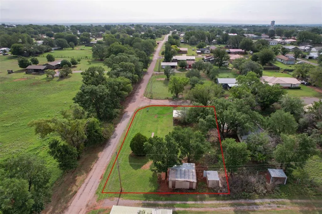 Photo 5 — 1113 N 7th Street, Sayre, OK 73662