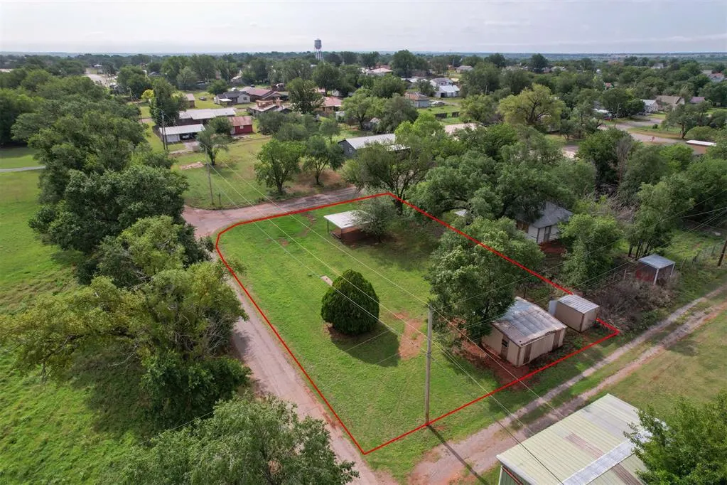 Photo 6 — 1113 N 7th Street, Sayre, OK 73662