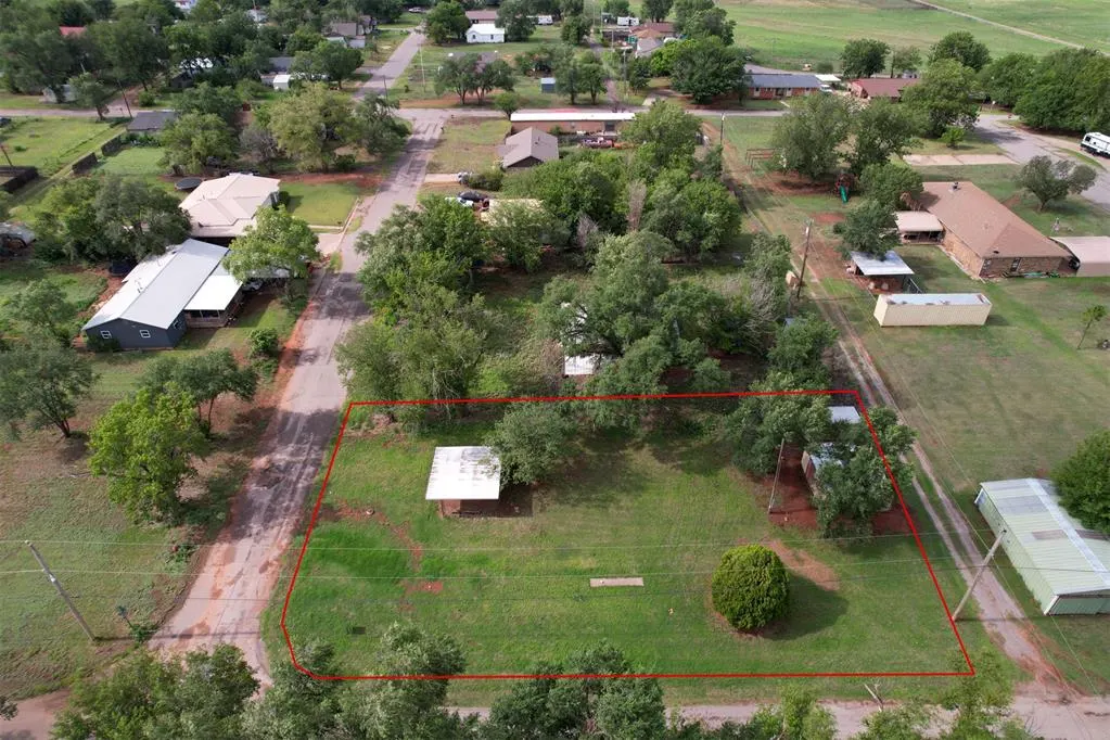 Photo 7 — 1113 N 7th Street, Sayre, OK 73662
