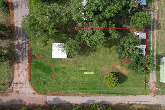 Photo 8 — 1113 N 7th Street, Sayre, OK 73662
