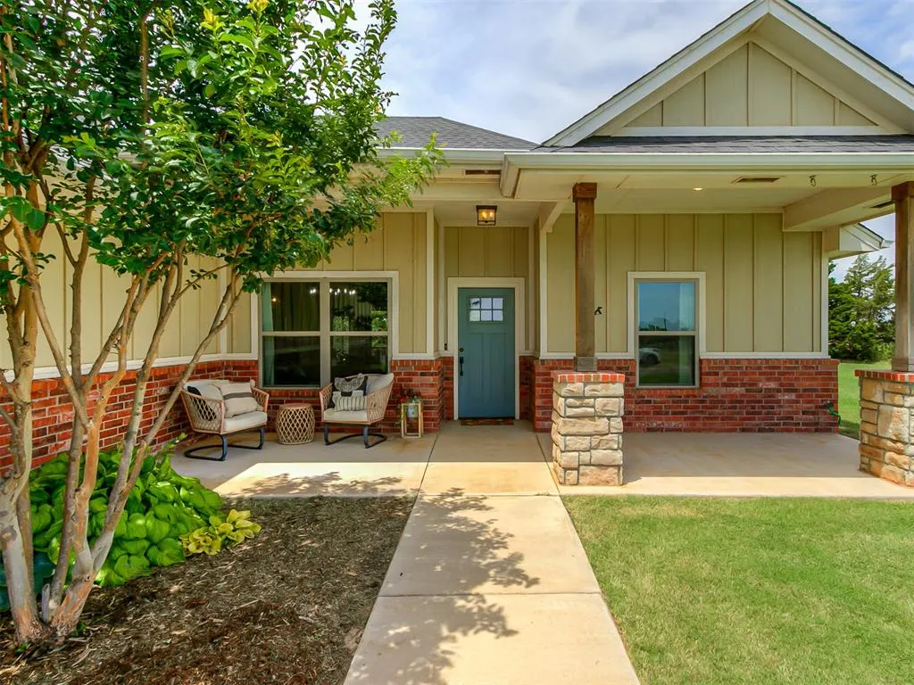 Photo 5 — 25380 Peridot Place, Cashion, OK 73016