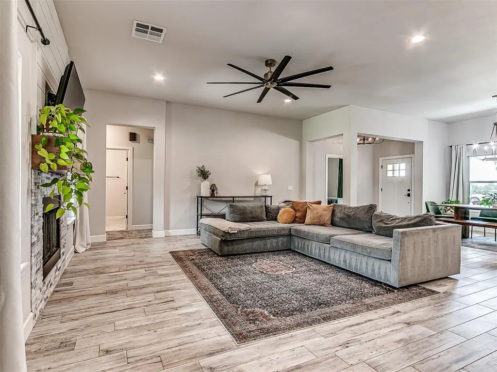 Photo 15 — 25380 Peridot Place, Cashion, OK 73016