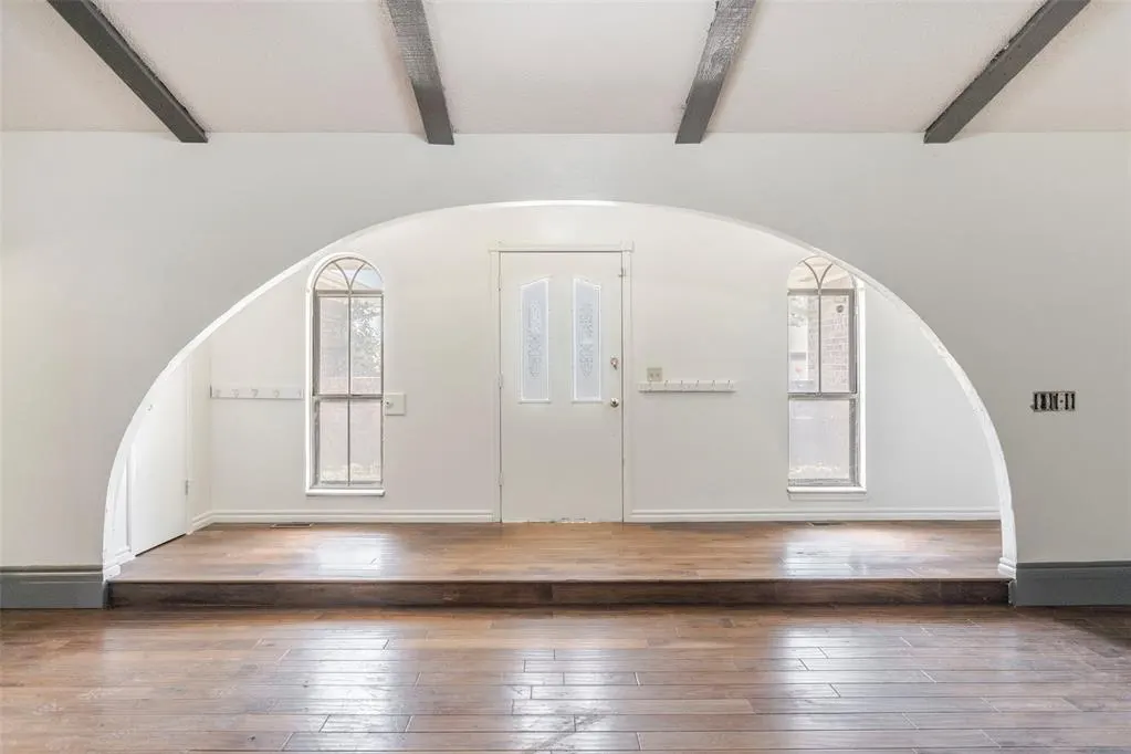 Photo 4 — 9817 Grimsbey Court, Oklahoma City, OK 73159