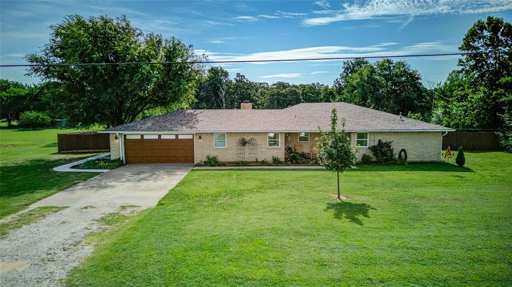 Front exterior — 2704 Janene Street, Harrah, OK 73045