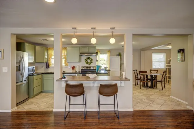 Photo 6 — 2704 Janene Street, Harrah, OK 73045