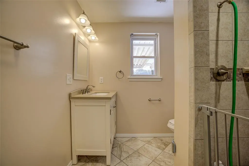 Photo 14 — 2704 Janene Street, Harrah, OK 73045