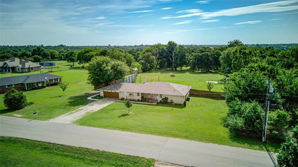 Photo 37 — 2704 Janene Street, Harrah, OK 73045