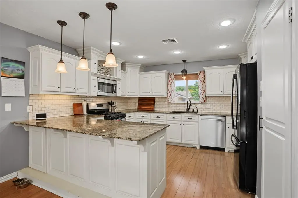Photo 14 — 3525 W Trail Drive, Altus, OK 73521