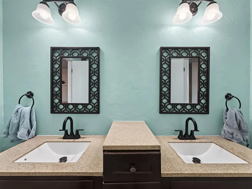 Photo 31 — 3525 W Trail Drive, Altus, OK 73521