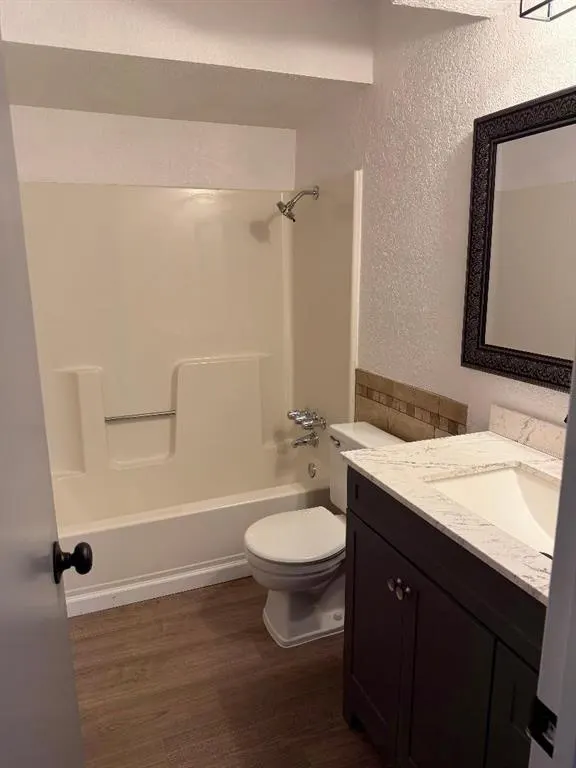 Photo 10 — 2005 Eastridge Place, Oklahoma City, OK 73141