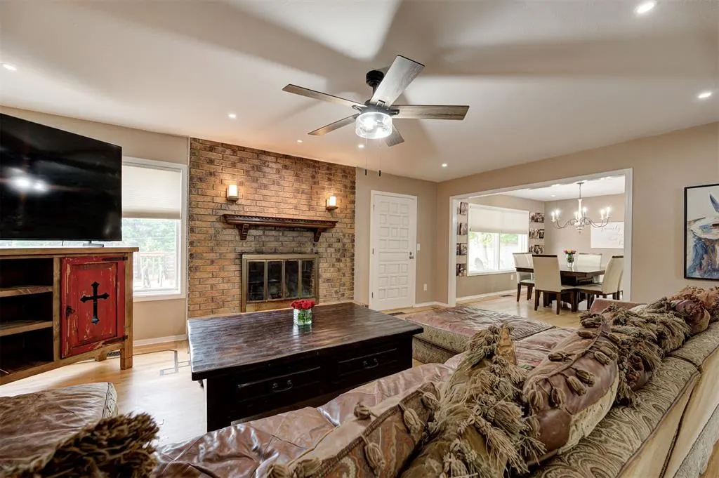 Photo 4 — 1716 W David Drive, Mustang, OK 73064