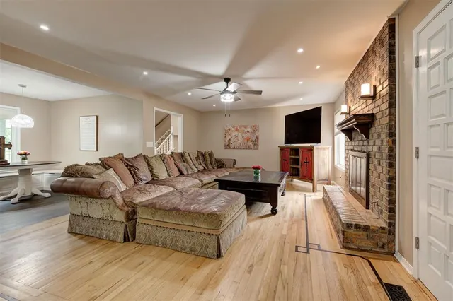 Photo 5 — 1716 W David Drive, Mustang, OK 73064